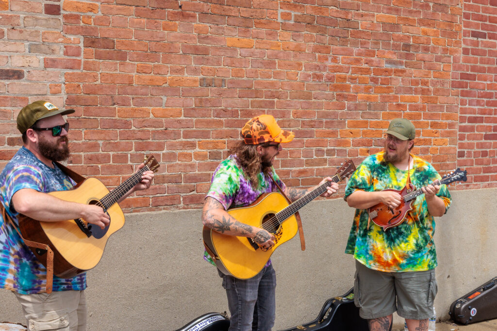 Things to Do 13 Acoustic Sessions on Short Street YS Street Fair